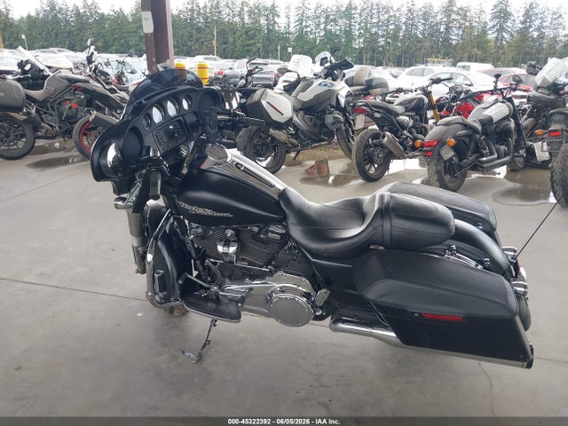 Aukcja sprzedaży 2017 Harley-davidson Flhx Street Glide, vin: 1HD1KBC13HB685107, numer aukcji: 45322392