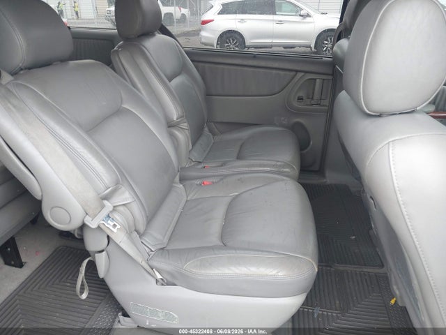 Aukcja sprzedaży 2004 Toyota Sienna Xle Limited, vin: 5TDBA22C04S010412, numer aukcji: 45322408