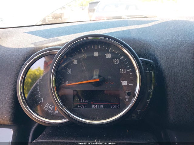 2018 Mini Countryman Cooper მანქანა იყიდება აუქციონზე, vin: WMZYV5C32J3E03598, აუქციონის ნომერი: 45322409