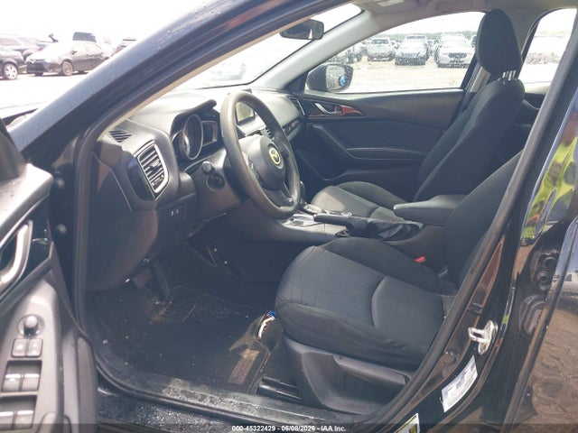 Продажа на аукционе авто 2015 Mazda Mazda3 I Sport, vin: 3MZBM1U76FM221728, номер лота: 45322429