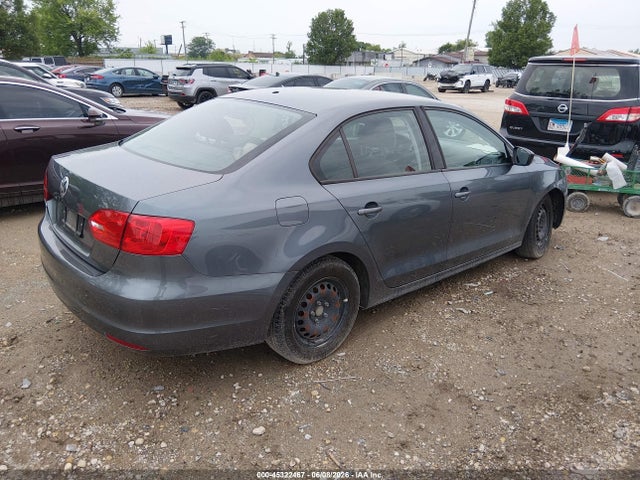 2012 Volkswagen Jetta 2.0l S მანქანა იყიდება აუქციონზე, vin: 3VW2K7AJ1CM305265, აუქციონის ნომერი: 45322467