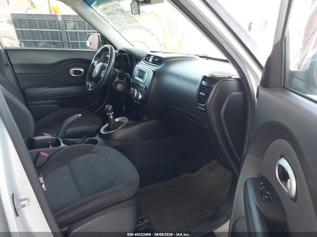 2016 Kia Soul მანქანა იყიდება აუქციონზე, vin: KNDJN2A21G7829324, აუქციონის ნომერი: 45322468
