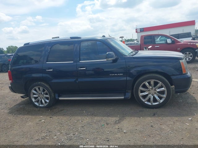 Продажа на аукционе авто 2004 Cadillac Escalade Standard, vin: 1GYEC63T74R322653, номер лота: 45322495