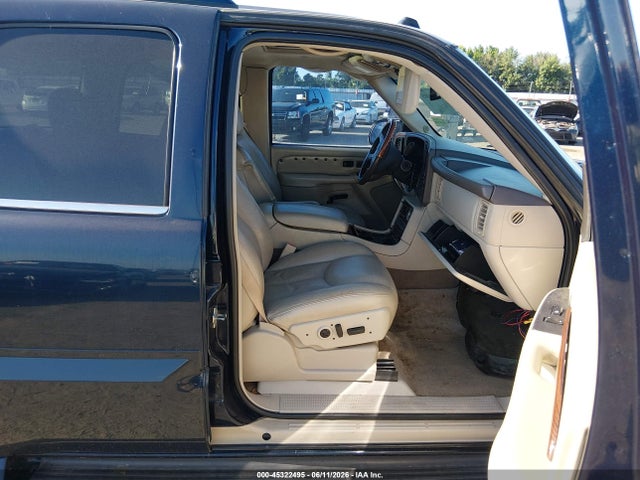 Продажа на аукционе авто 2004 Cadillac Escalade Standard, vin: 1GYEC63T74R322653, номер лота: 45322495