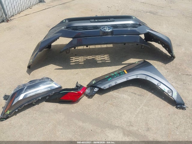 Aukcja sprzedaży 2022 Toyota Rav4 Xle Premium, vin: 2T3A1RFV4NC297092, numer aukcji: 45322521