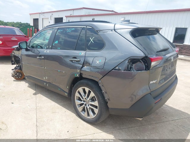 Aukcja sprzedaży 2022 Toyota Rav4 Xle Premium, vin: 2T3A1RFV4NC297092, numer aukcji: 45322521