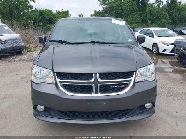 45322536 :رقم المزاد ، 2C4RDGCG3JR268500 vin ، 2018 Dodge Grand Caravan Sxt مزاد بيع