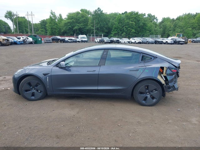 Продажа на аукционе авто 2023 Tesla Model 3 Rear-wheel Drive, vin: 5YJ3E1EA6PF658794, номер лота: 45322556