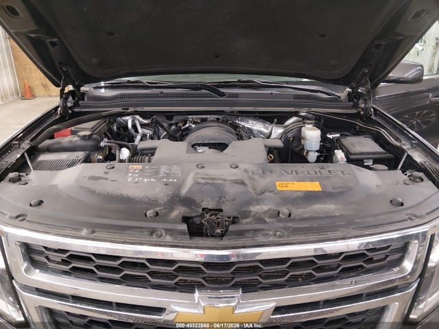 2015 Chevrolet Tahoe Lt მანქანა იყიდება აუქციონზე, vin: 1GNSKBKC7FR595818, აუქციონის ნომერი: 45322560