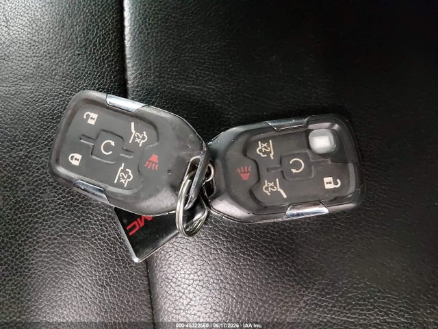 2015 Chevrolet Tahoe Lt მანქანა იყიდება აუქციონზე, vin: 1GNSKBKC7FR595818, აუქციონის ნომერი: 45322560