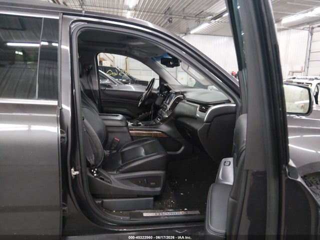 2015 Chevrolet Tahoe Lt მანქანა იყიდება აუქციონზე, vin: 1GNSKBKC7FR595818, აუქციონის ნომერი: 45322560
