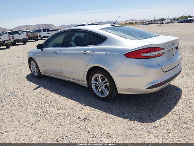 3FA6P0UU3JR100183 Ford Fusion Hybrid S