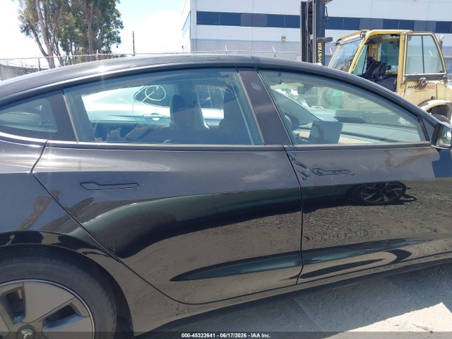 Aukcja sprzedaży 2021 Tesla Model 3 Standard Range Plus Rear-wheel Drive, vin: 5YJ3E1EA0MF870621, numer aukcji: 45322641