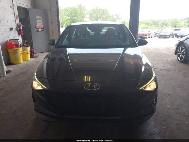 5NPLL4AG7MH042407 Hyundai ELANTRA SE