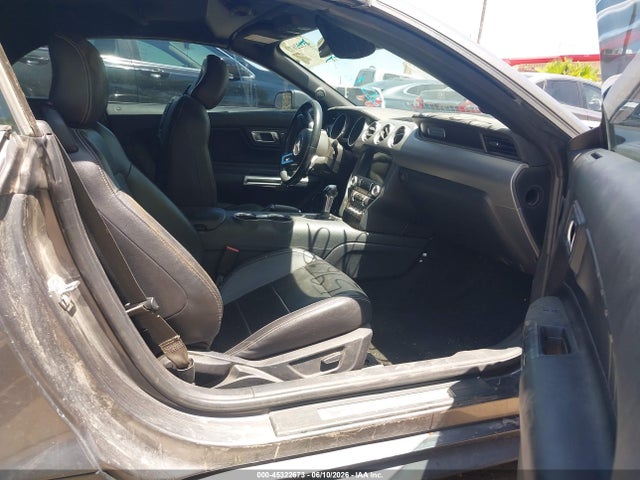 45322673 :رقم المزاد ، 1FATP8UH1M5120699 vin ، 2021 Ford Mustang Ecoboost Premium مزاد بيع