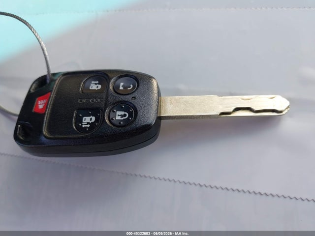 45322683 :رقم المزاد ، 5FNRL5H48CB129127 vin ، 2012 Honda Odyssey Ex مزاد بيع