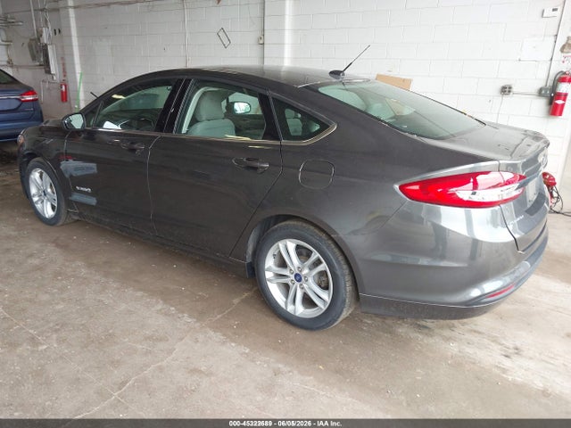 3FA6P0UU5JR254300 Ford Fusion Hybrid S