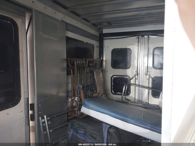 2016 Chevrolet Express Cutaway 3500 მანქანა იყიდება აუქციონზე, vin: 1GB0GRFF9G1276990, აუქციონის ნომერი: 45322712