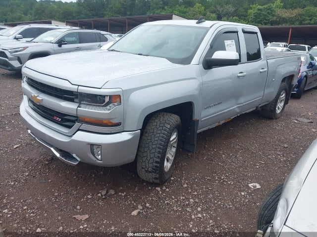 Продажа на аукционе авто 2017 Chevrolet Silverado 1500 Lt, vin: 1GCVKREC7HZ230598, номер лота: 45322713
