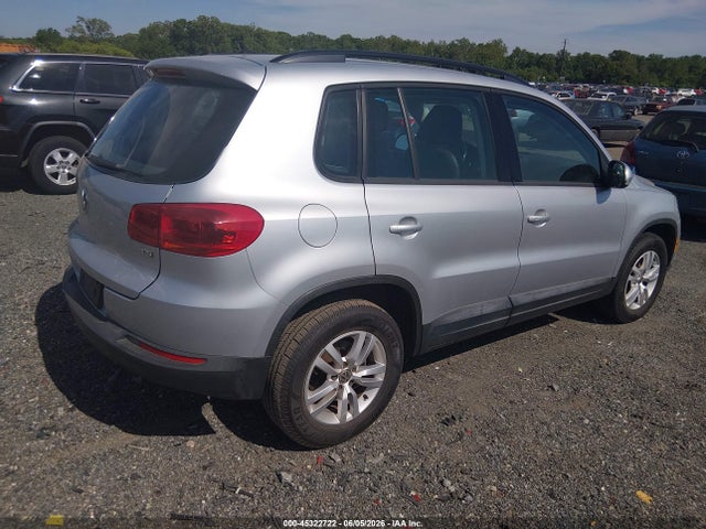 45322722 :رقم المزاد ، WVGAV7AX9GW519481 vin ، 2016 Volkswagen Tiguan S مزاد بيع