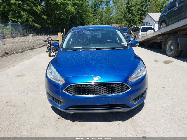 45322726 :رقم المزاد ، 1FADP3K25JL318327 vin ، 2018 Ford Focus Se مزاد بيع
