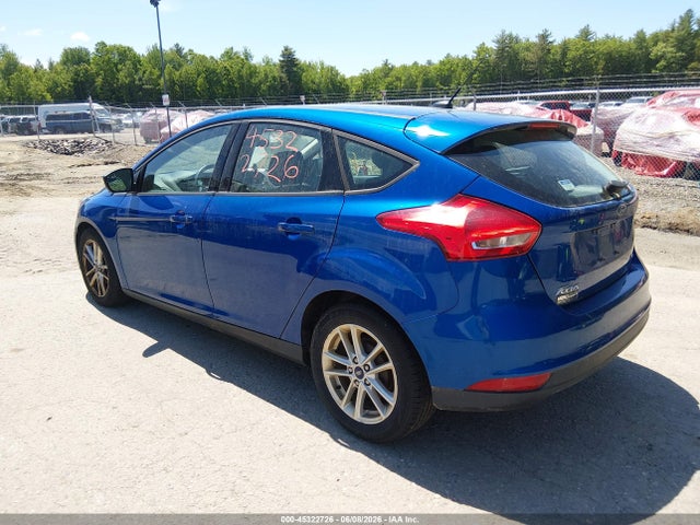 45322726 :رقم المزاد ، 1FADP3K25JL318327 vin ، 2018 Ford Focus Se مزاد بيع