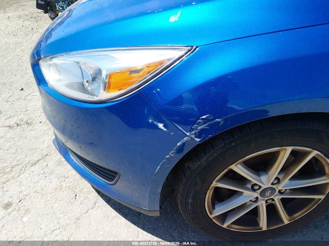 45322726 :رقم المزاد ، 1FADP3K25JL318327 vin ، 2018 Ford Focus Se مزاد بيع