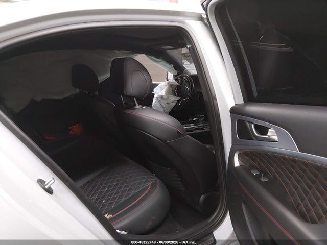 Genesis G70 2.0t Rwd 2020 KMTG44LA8LU045409 Image 8