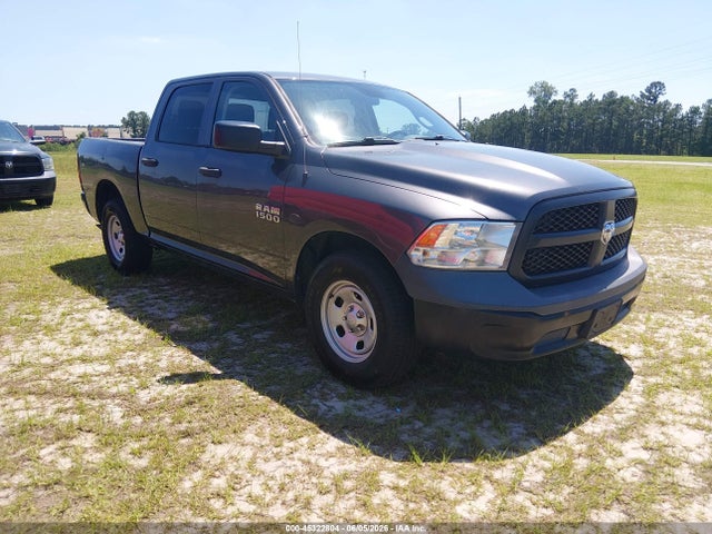 RAM 1500 Tradesman 4x2 5'7 Box 2018 1C6RR6KG4JS313026 головне зображення