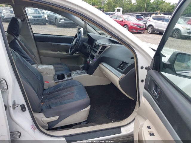 Продажа на аукционе авто 2014 Subaru Outback 2.5i, vin: 4S4BRBAC6E3292998, номер лота: 45322805