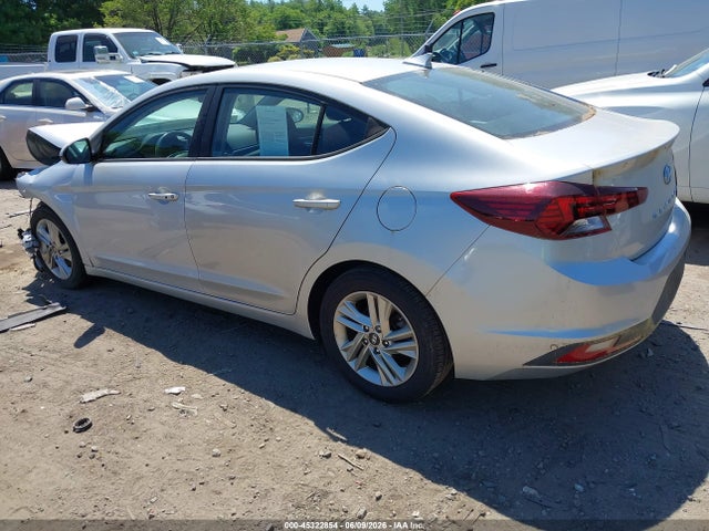 2020 Hyundai Elantra Value Edition მანქანა იყიდება აუქციონზე, vin: 5NPD84LF6LH526318, აუქციონის ნომერი: 45322854