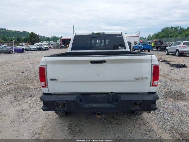 45322875 :رقم المزاد ، 3C6UR5NL3JG370337 vin ، 2018 Ram 2500 Laramie  4x4 6'4 Box مزاد بيع