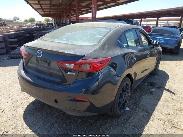 3MZBN1V3XJM201421 Mazda Mazda3 Touring