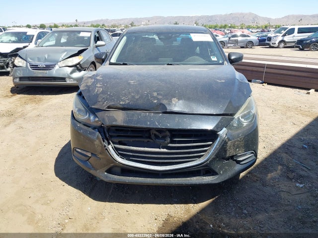 3MZBN1V3XJM201421 Mazda Mazda3 Touring