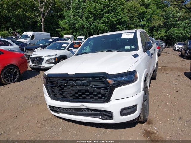 Продажа на аукционе авто 2025 Ram 1500 Big Horn  4x4 5'7 Box, vin: 1C6RRFFG9SN192908, номер лота: 45322906