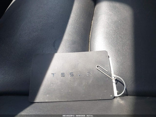 Продаж на аукціоні авто 2021 Tesla Model Y Long Range Dual Motor All-wheel Drive, vin: 5YJYGDEE4MF082218, номер лоту: 45322912