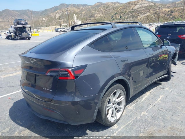 Продаж на аукціоні авто 2021 Tesla Model Y Long Range Dual Motor All-wheel Drive, vin: 5YJYGDEE4MF082218, номер лоту: 45322912