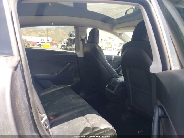 Продаж на аукціоні авто 2021 Tesla Model Y Long Range Dual Motor All-wheel Drive, vin: 5YJYGDEE4MF082218, номер лоту: 45322912