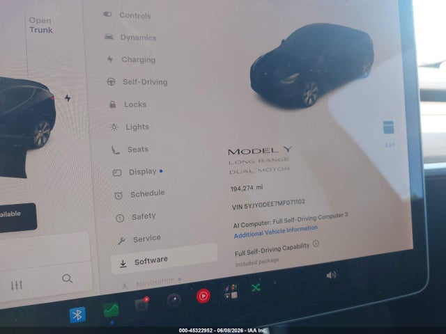 2021 Tesla Model Y Long Range Dual Motor All-wheel Drive მანქანა იყიდება აუქციონზე, vin: 5YJYGDEE7MF071102, აუქციონის ნომერი: 45322952