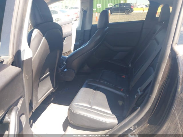 2021 Tesla Model Y Long Range Dual Motor All-wheel Drive მანქანა იყიდება აუქციონზე, vin: 5YJYGDEE7MF071102, აუქციონის ნომერი: 45322952