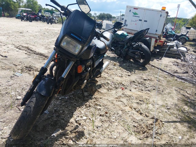 1985 Honda Cb700 Sc მანქანა იყიდება აუქციონზე, vin: JH2RC2001FM101146, აუქციონის ნომერი: 45322957