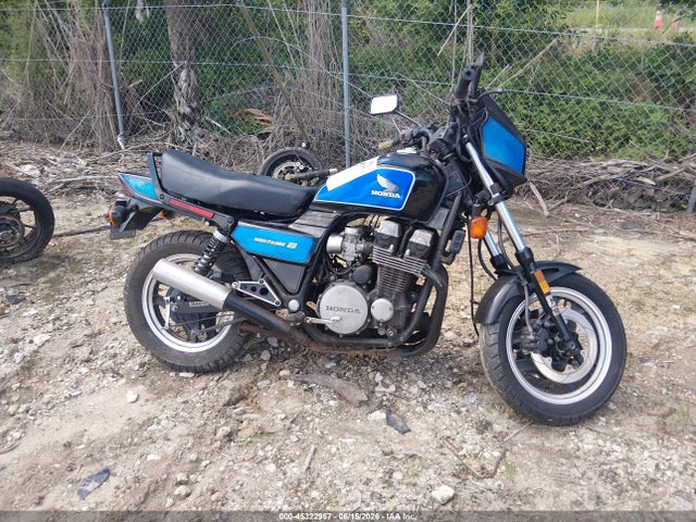 1985 Honda Cb700 Sc მანქანა იყიდება აუქციონზე, vin: JH2RC2001FM101146, აუქციონის ნომერი: 45322957