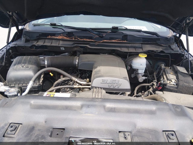 45322976 :رقم المزاد ، 3C6RR7KGXLG205381 vin ، 2020 Ram 1500 Classic Tradesman  4x4 5'7 Box مزاد بيع