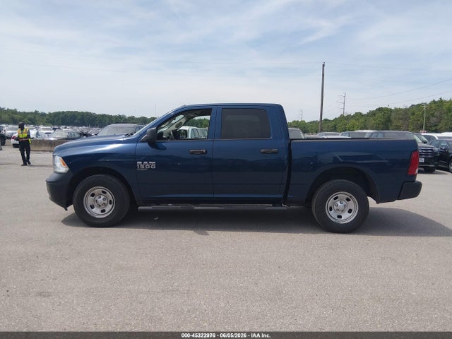 45322976 :رقم المزاد ، 3C6RR7KGXLG205381 vin ، 2020 Ram 1500 Classic Tradesman  4x4 5'7 Box مزاد بيع