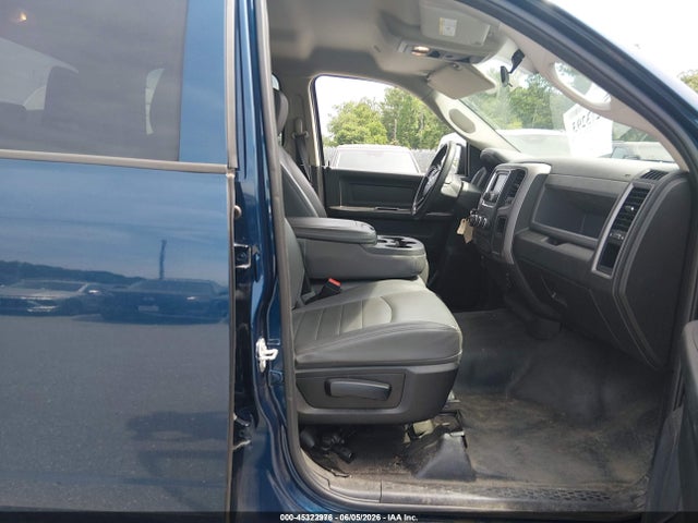 45322976 :رقم المزاد ، 3C6RR7KGXLG205381 vin ، 2020 Ram 1500 Classic Tradesman  4x4 5'7 Box مزاد بيع