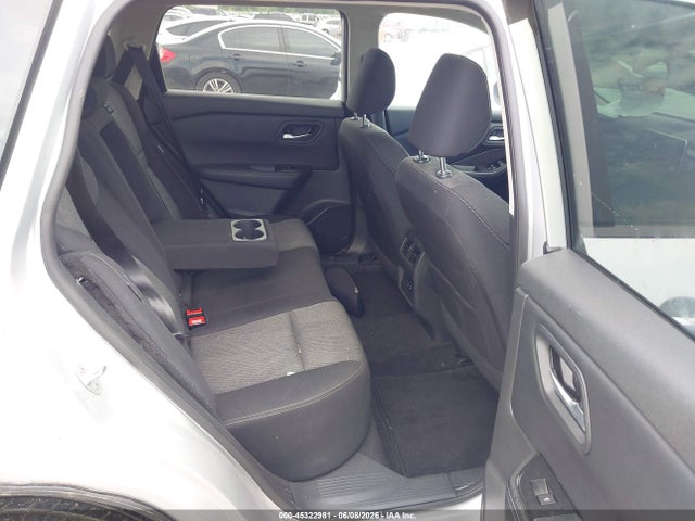 45322981 :رقم المزاد ، 5N1BT3BA4RC720772 vin ، 2024 Nissan Rogue Sv Fwd مزاد بيع