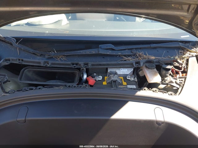 Tesla Model 3 Long Range/mid Range 2018 5YJ3E1EAXJF045309 Image 10