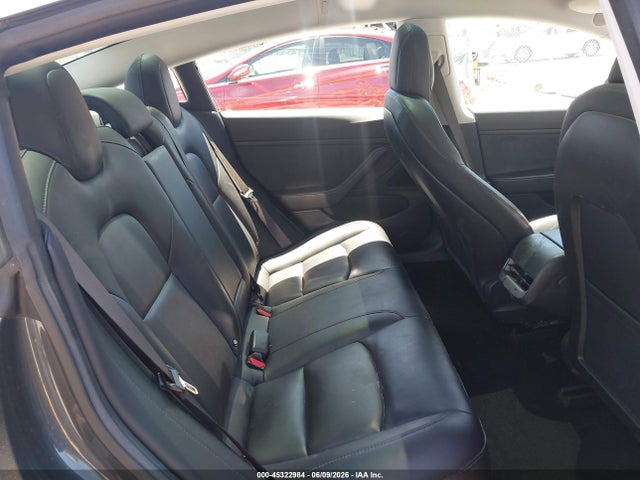 Tesla Model 3 Long Range/mid Range 2018 5YJ3E1EAXJF045309 Image 8