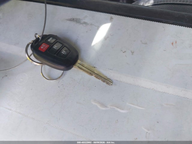 2019 Toyota Corolla Se მანქანა იყიდება აუქციონზე, vin: 2T1BURHE0KC227277, აუქციონის ნომერი: 45322992