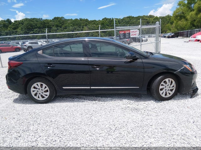 Продажа на аукционе авто 2020 Hyundai Elantra Se, vin: 5NPD74LF3LH520656, номер лота: 45323002